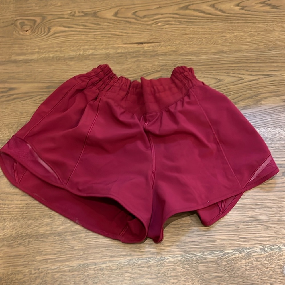 lululemon hotty hot shorts